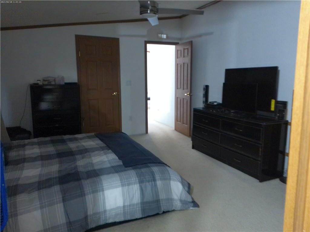 320 W South Street — photo 10