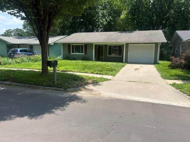 328 Lyon Street — photo 4