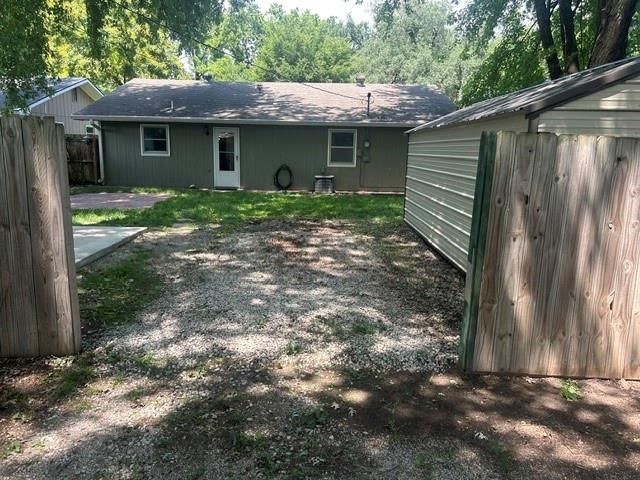 328 Lyon Street — photo 20