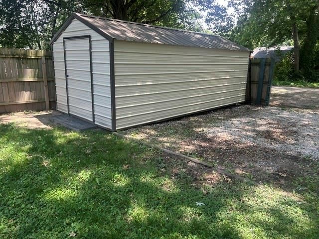 328 Lyon Street — photo 25