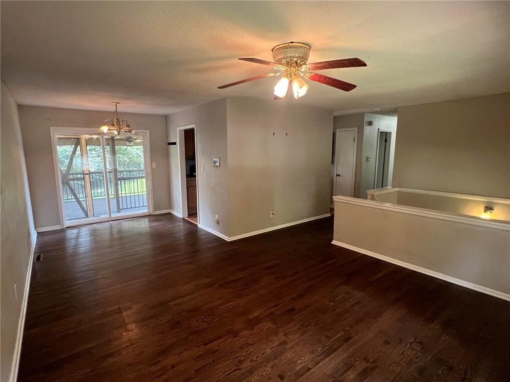 9307 Oakland Avenue — photo 3
