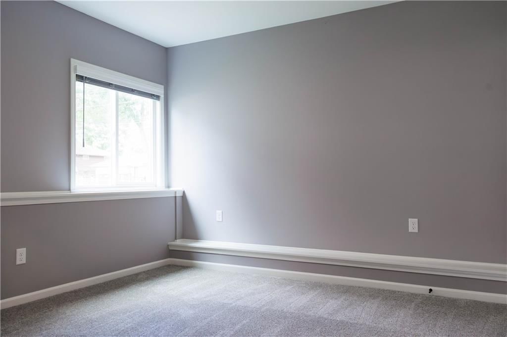 8815 W Longview Parkway — photo 25