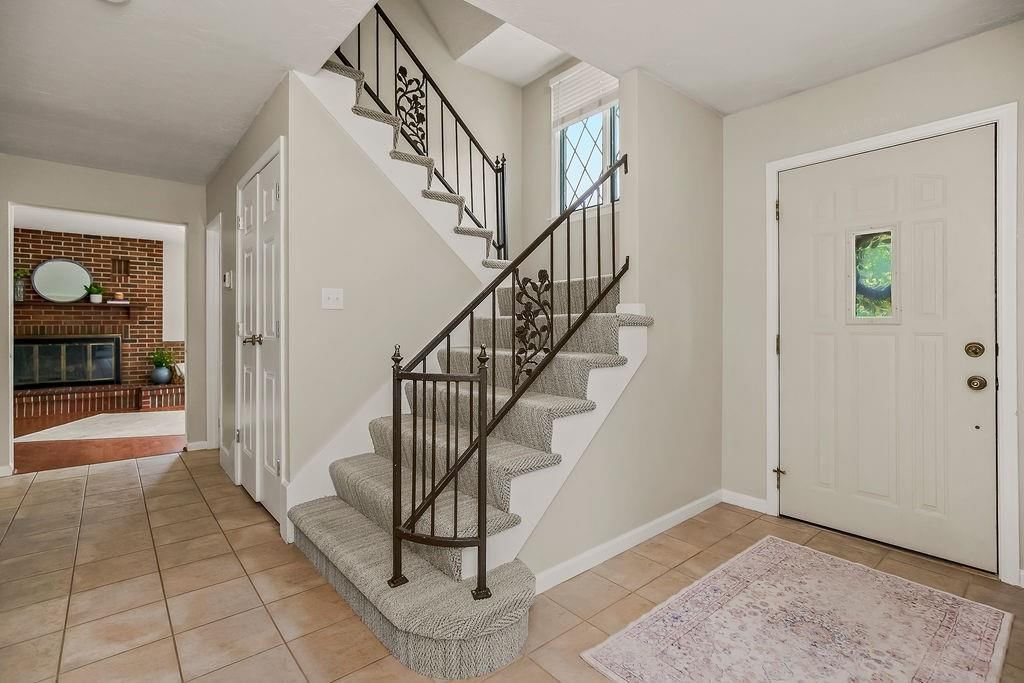 5475 Clare Road — photo 5