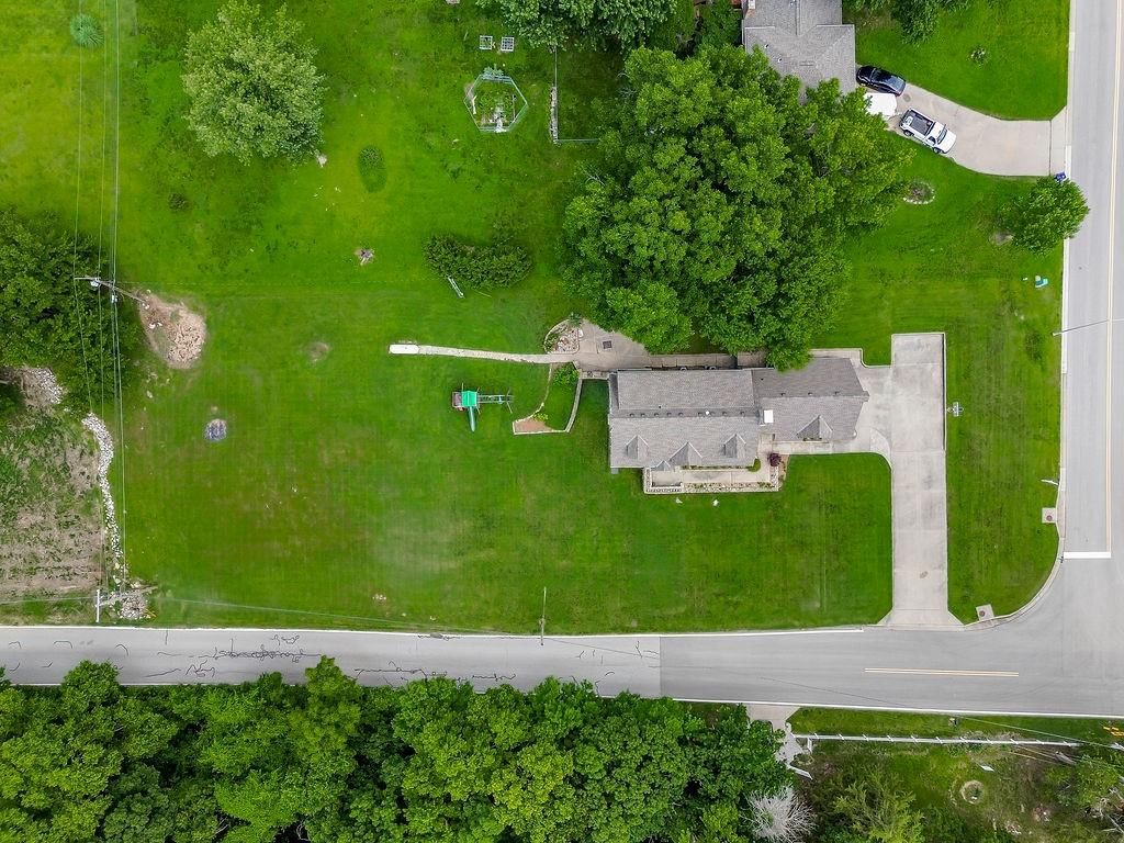 5475 Clare Road — photo 38