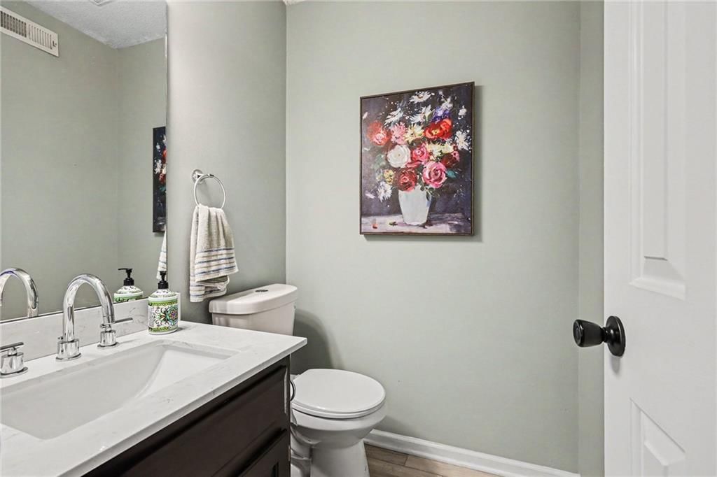 21620 W 53rd Street — photo 14