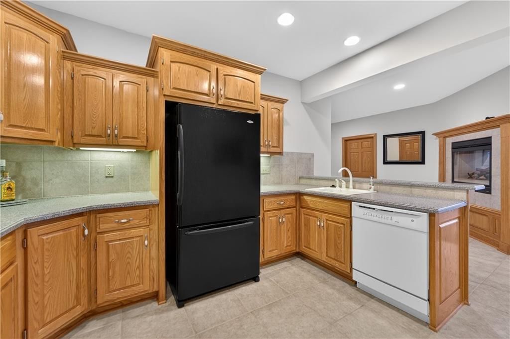 15526 Evans Road — photo 57