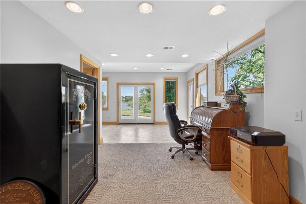 15526 Evans Road — photo 61
