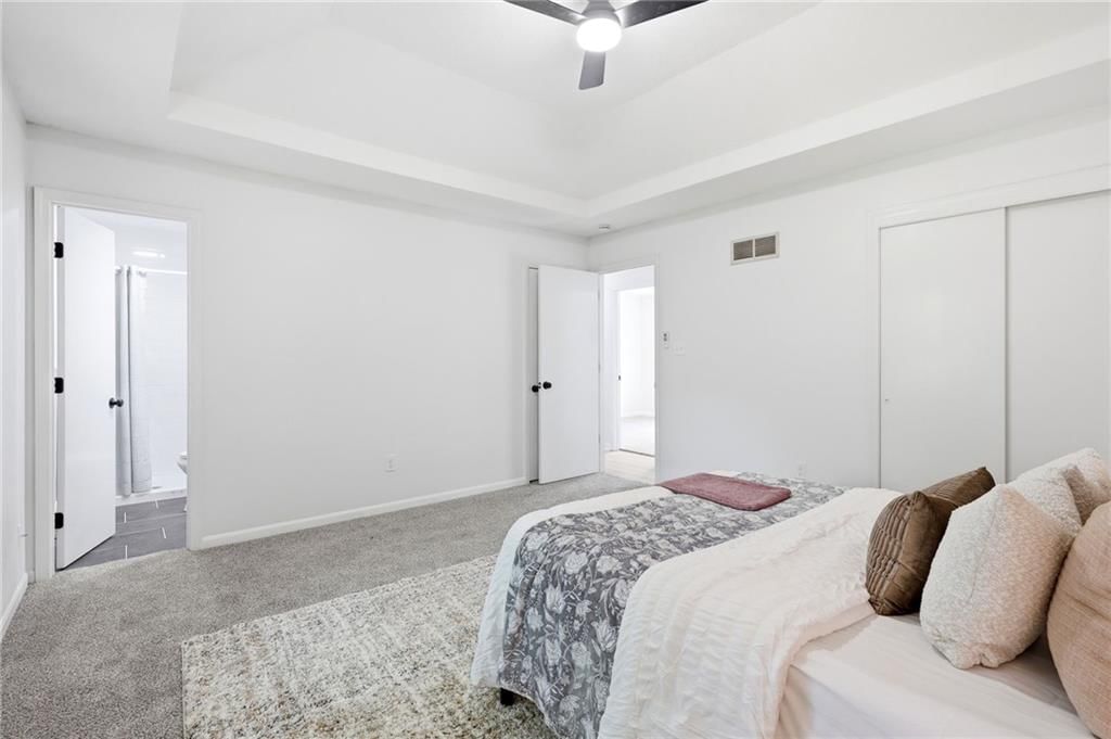 2424 NW Leann Drive — photo 26