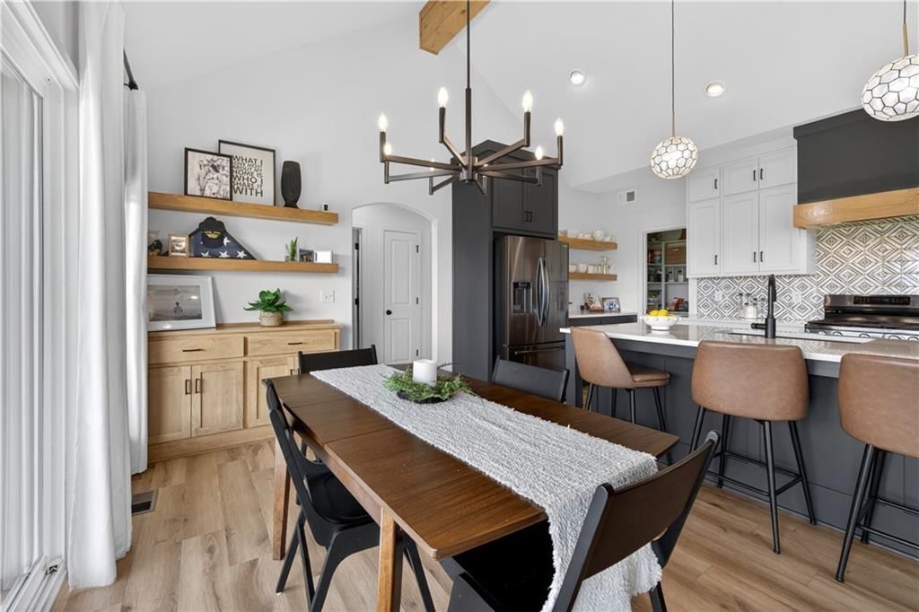 18702 Theden Street — photo 14