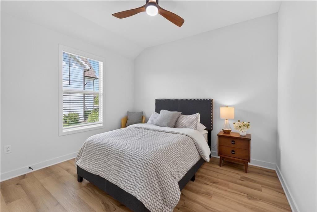 18702 Theden Street — photo 18