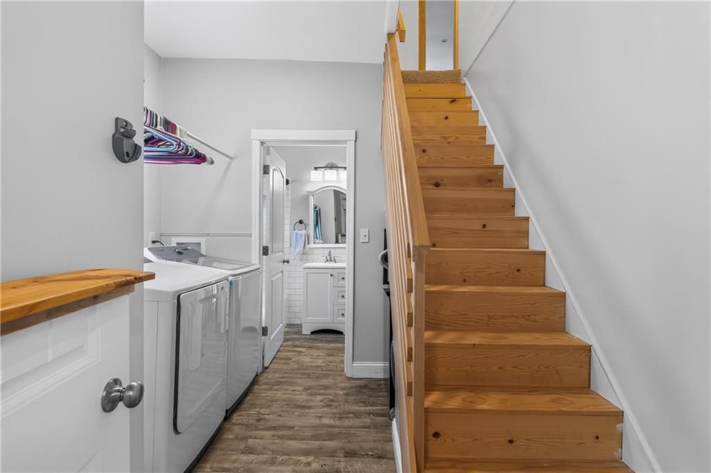 918 N Claremont Street — photo 22