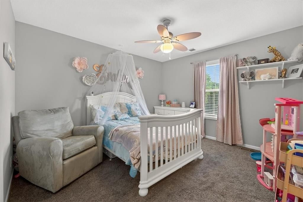 4401 NE Gateway Drive — photo 24