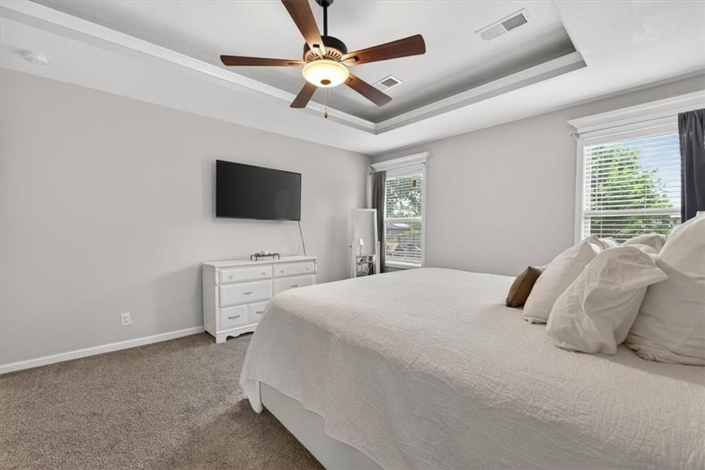 4401 NE Gateway Drive — photo 29
