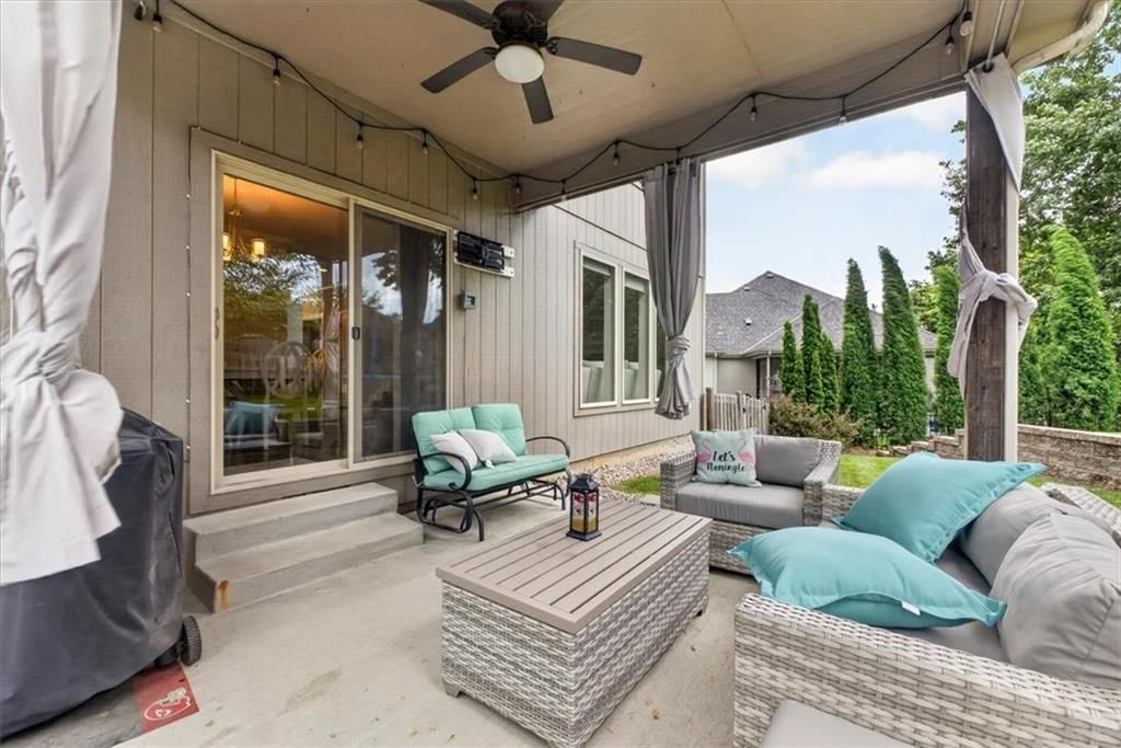 4401 NE Gateway Drive — photo 58