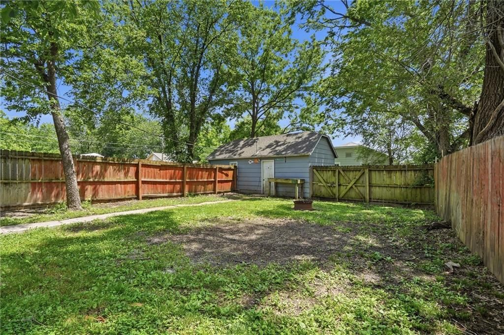 901 Pacific Avenue — photo 21