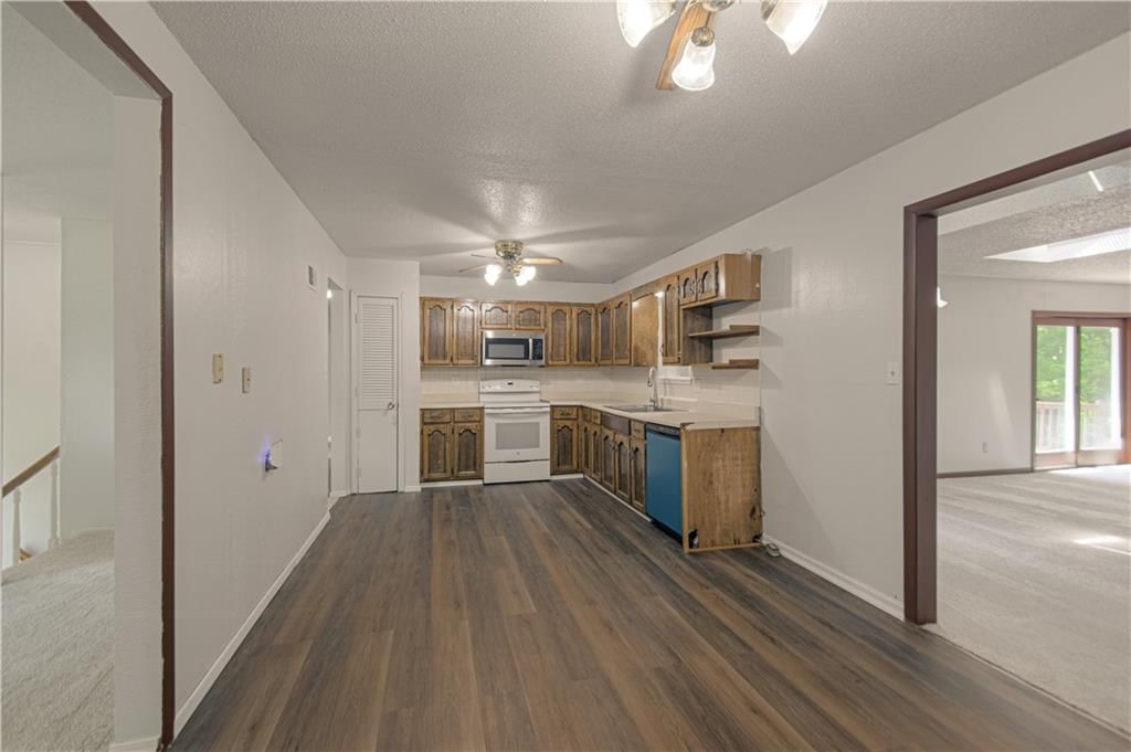 1809 SE Abbey Street — photo 8