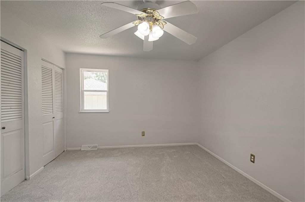 1809 SE Abbey Street — photo 15