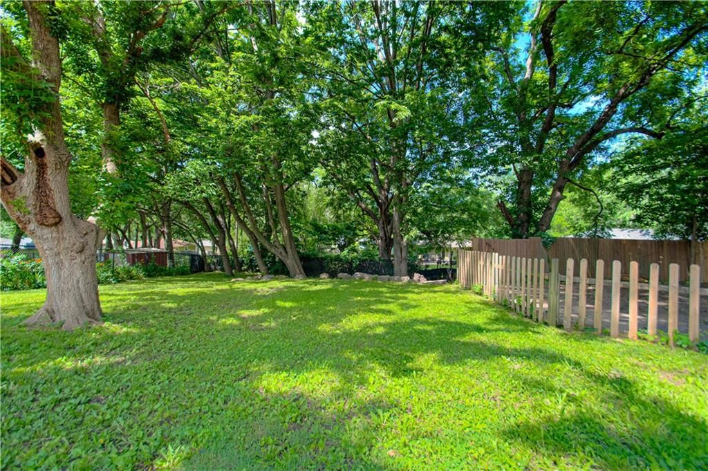 1809 SE Abbey Street — photo 32