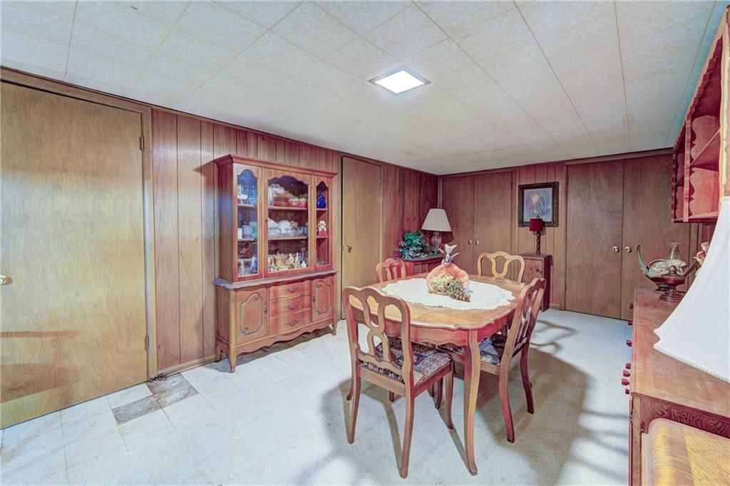 3630 S Forest Avenue — photo 32
