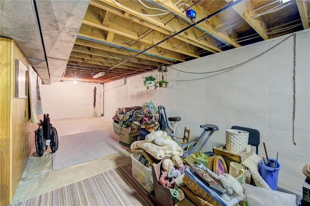 3630 S Forest Avenue — photo 40