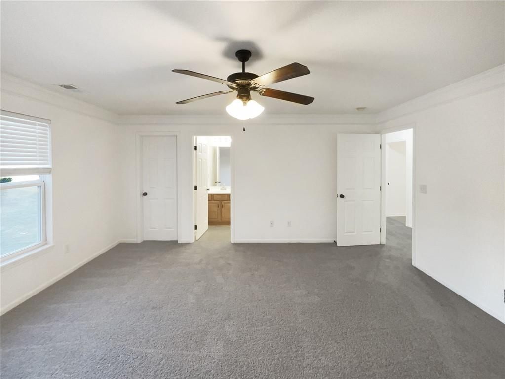 12202 N Highland Avenue — photo 8