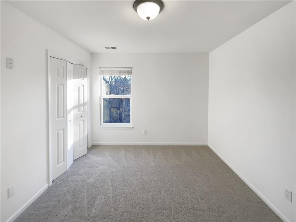 12202 N Highland Avenue — photo 12