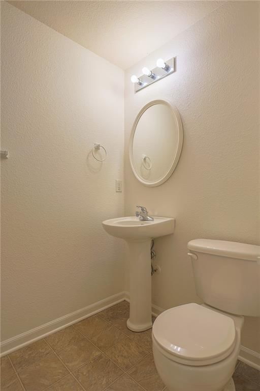 12202 N Highland Avenue — photo 48