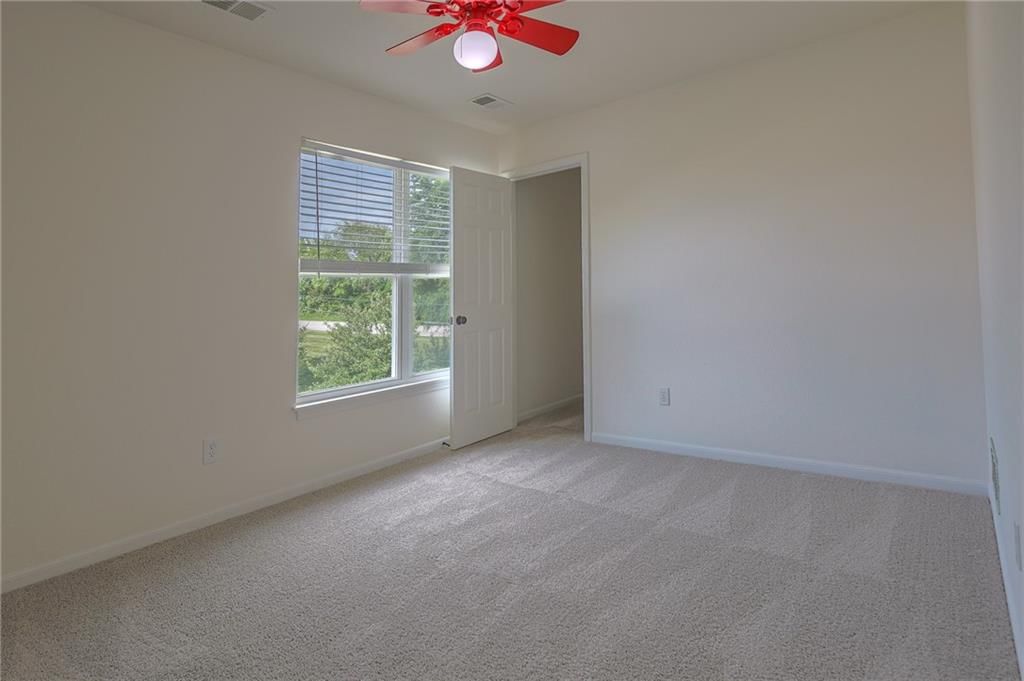 12202 N Highland Avenue — photo 56
