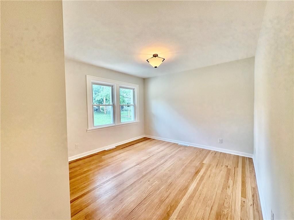 2500 W 47th Terrace — photo 14