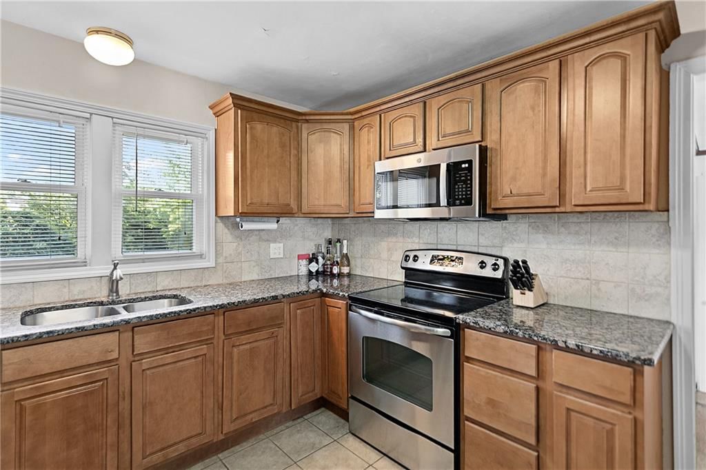 217 W 96th Terrace — photo 10