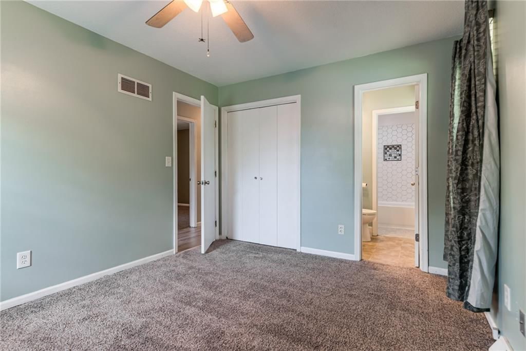 9404 NW 59th Terrace — photo 16