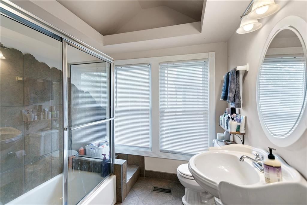 3527 Kenwood Avenue — photo 26