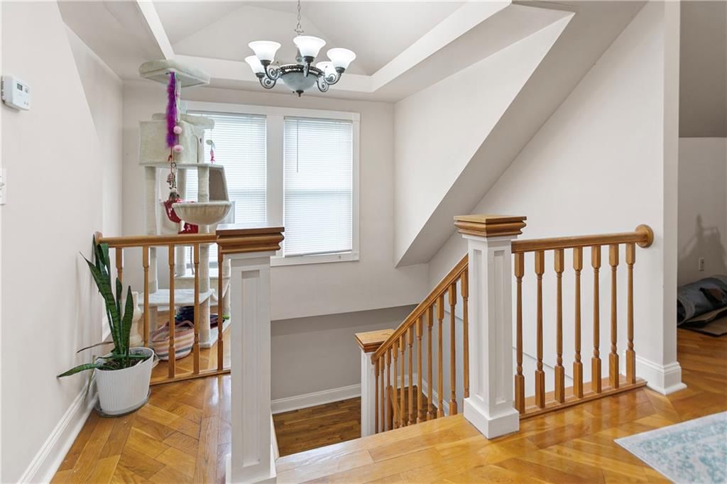 3527 Kenwood Avenue — photo 27