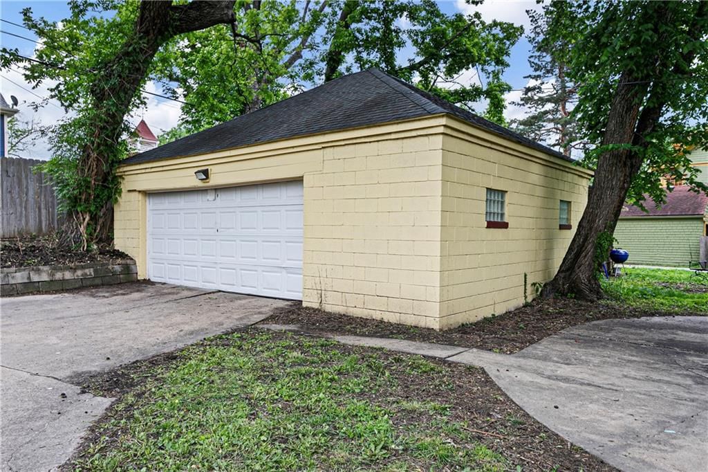 3527 Kenwood Avenue — photo 28