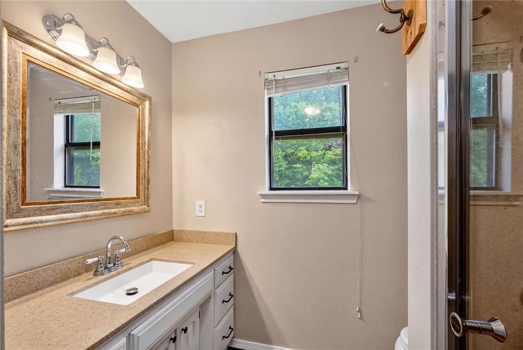 3303 W 2nd Street — photo 13