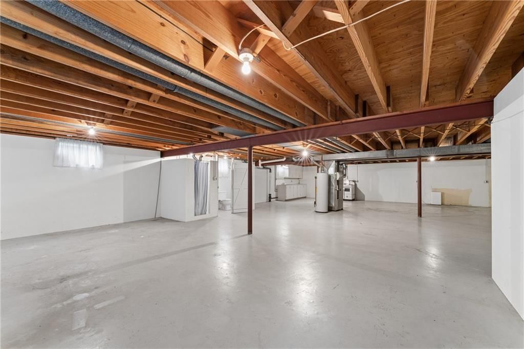 206 N Zeysing Road — photo 40
