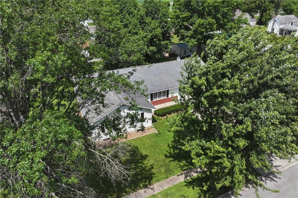 206 N Zeysing Road — photo 41