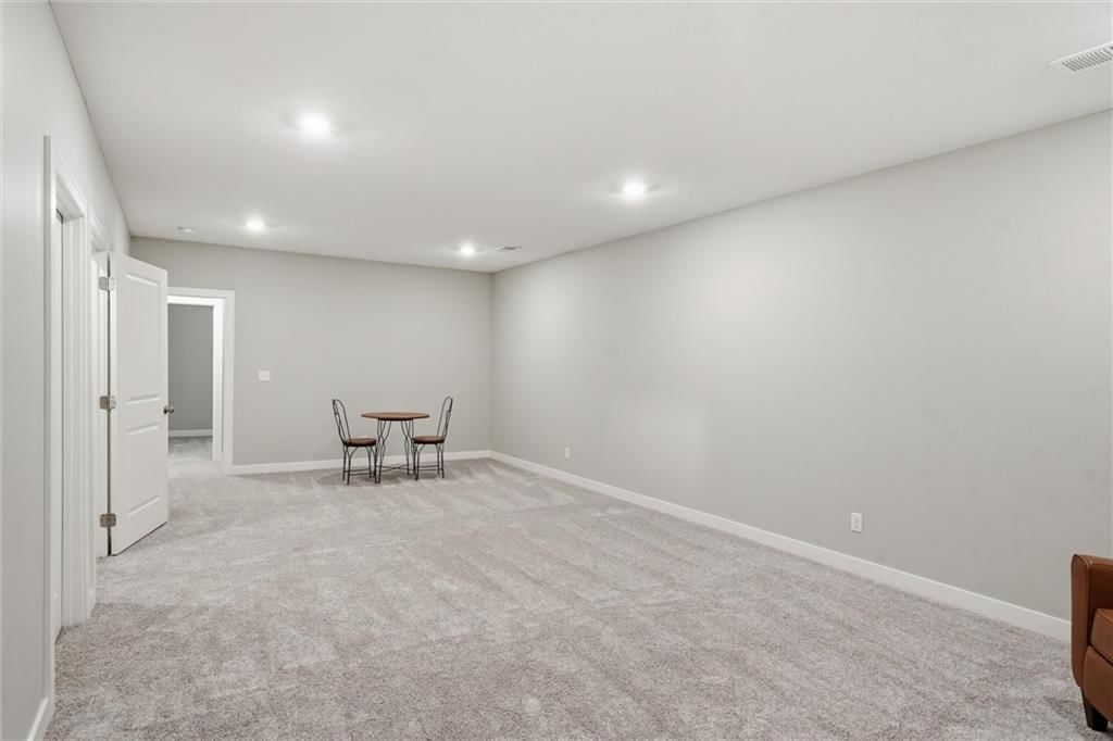 131 SE Briar Valley Lane — photo 24