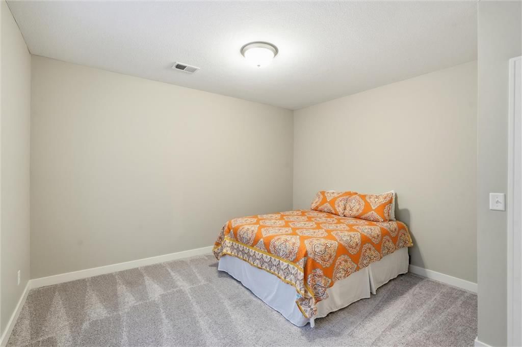 131 SE Briar Valley Lane — photo 27