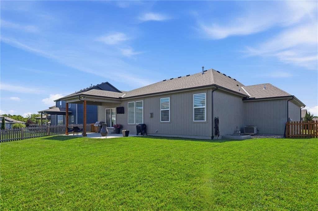 131 SE Briar Valley Lane — photo 30