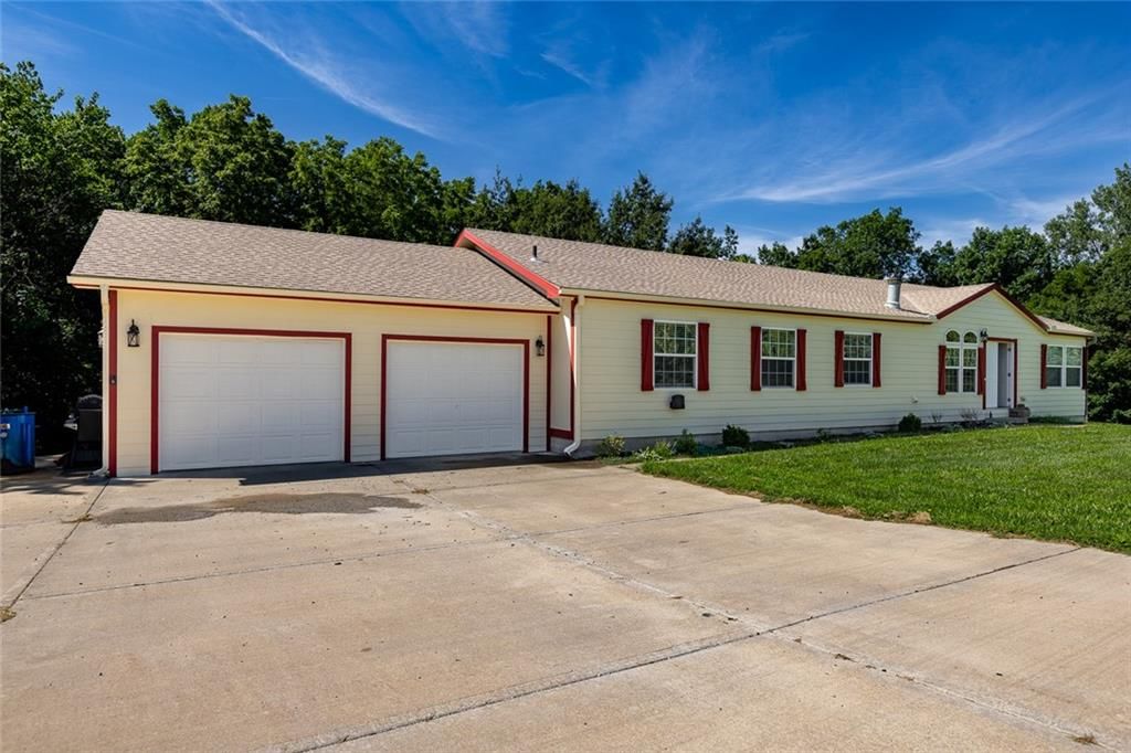 6375 SE Vollmer Drive — photo 4