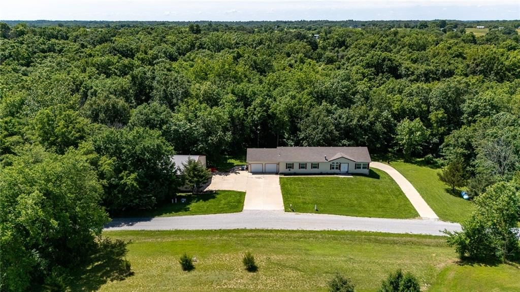 6375 SE Vollmer Drive — photo 5