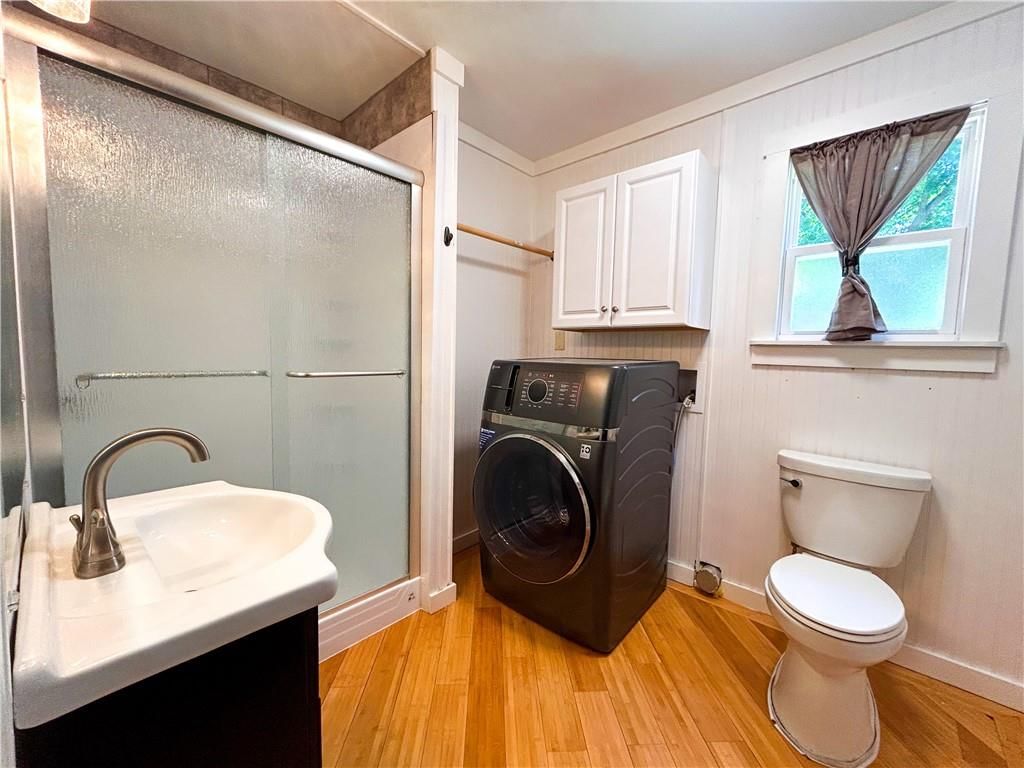 613 E Market Street — photo 14