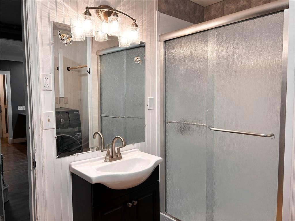 613 E Market Street — photo 16