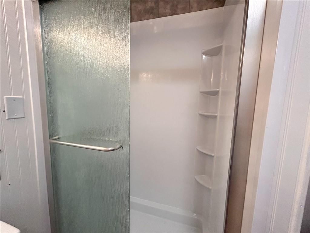 613 E Market Street — photo 17