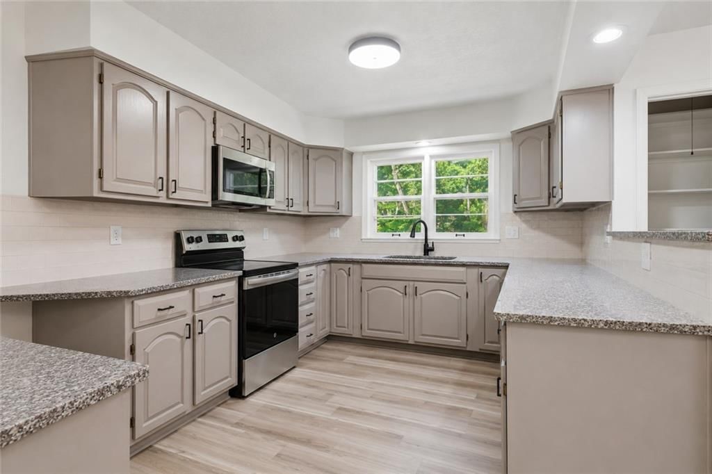 10420 Palmer Avenue — photo 7
