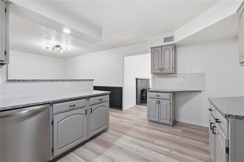 10420 Palmer Avenue — photo 9