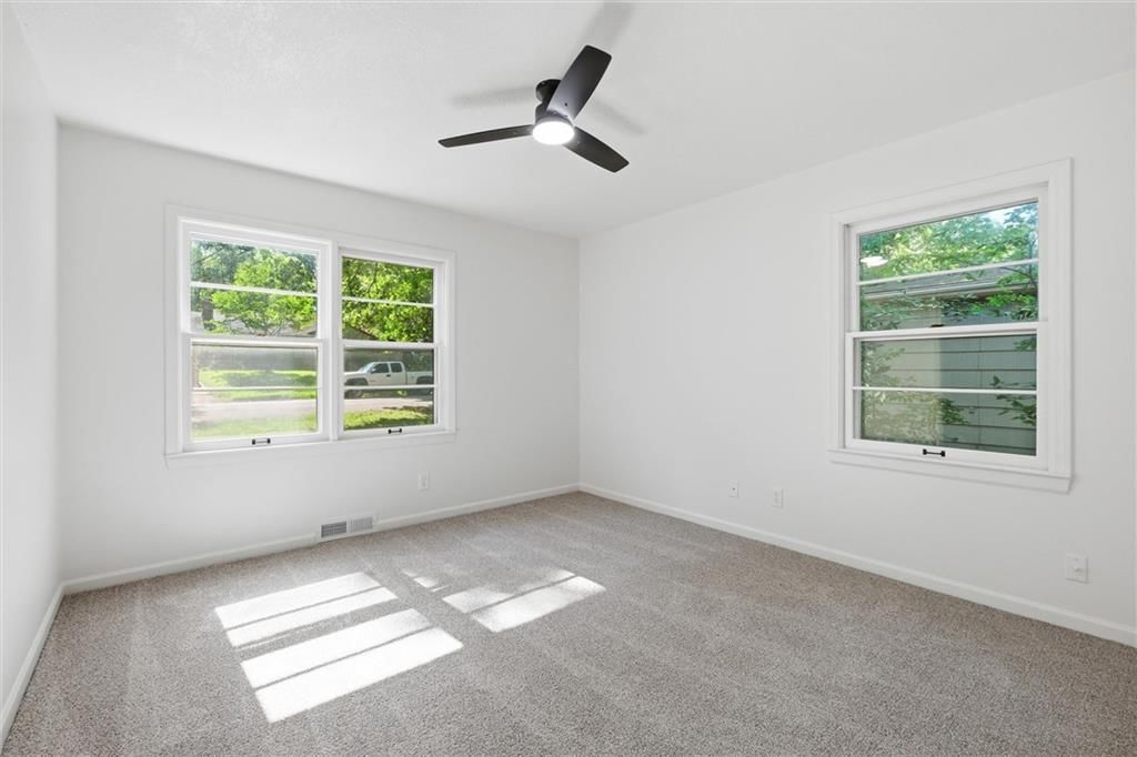 10420 Palmer Avenue — photo 13