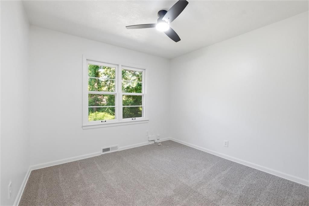 10420 Palmer Avenue — photo 16