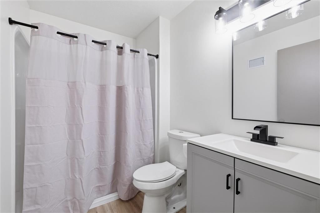10420 Palmer Avenue — photo 17